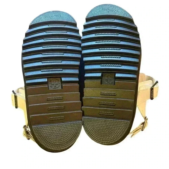 Dr. Martens Voss II White Sandals Size 9 - Picture 12 of 12